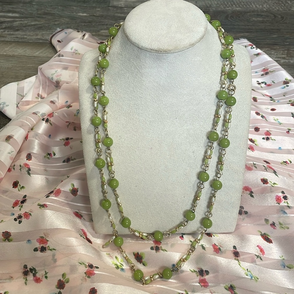 Green Bead & Pearl Necklace